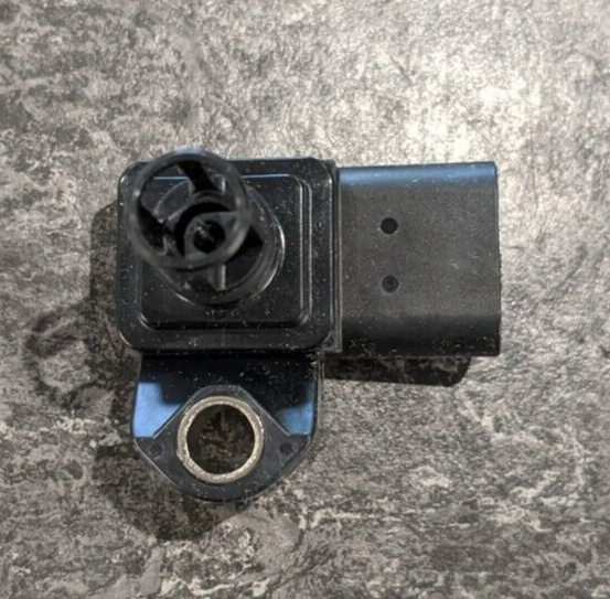 Vauxhall 1.6 Diesel Inlet Manifold Air Temperature Charge Map Sensor New OE Part 55593802