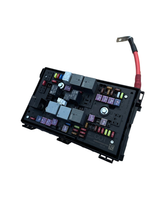 Vauxhall Astra J Cascada Zafira Front Fuse Box Assembly New OE Part 39065971