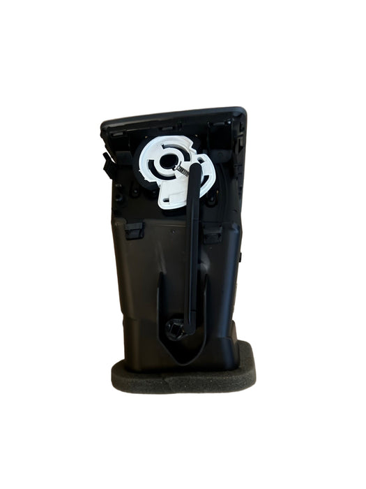 Vauxhall Astra J (2010-2015) Outer Passengers Side Air Vent Housing New OE Part 13440000