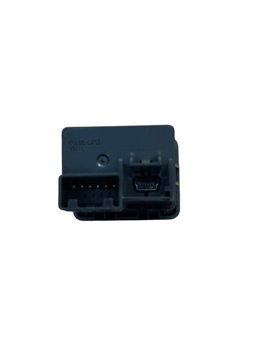 Vauxhall Astra K Zafira C USB Socket Connector New OE Part 39087528