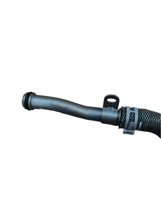 Vauxhall Insignia Mokka Adam Corsa Etc Petrol Oil Cooler Hose Outlet New OE Part 55583808