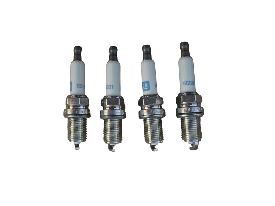 Vauxhall Astra J 1.4 Petrol Engine Service Kit New OE Part 95524113 95528735