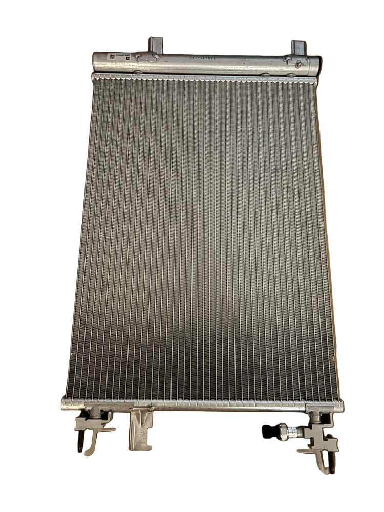 Vauxhall Astra J Zafira C Petrol Condenser New OE Part 39140127*