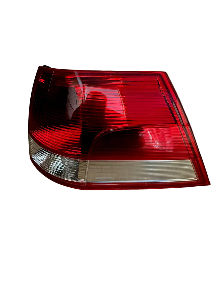 Vauxhall Vectra C Estate RH Outer Rear Light New Part 93177996