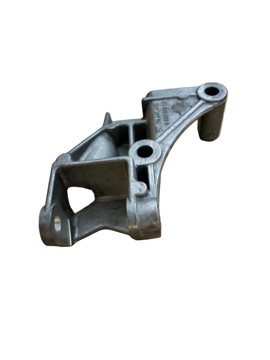 Vauxhall Calibra Vectra Petrol Engine Mount Bracket New OE Part 90445405