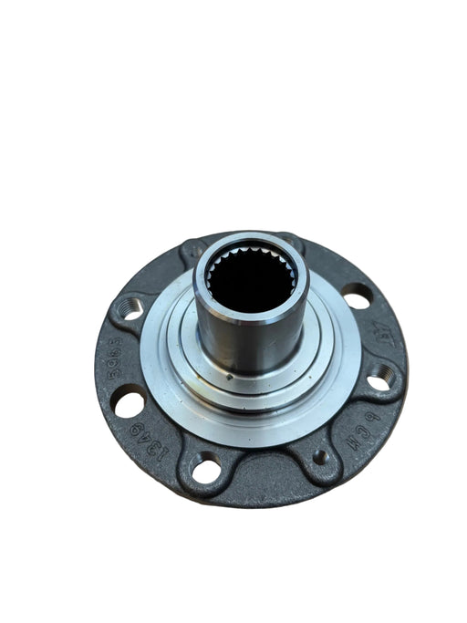 Vauxhall Adam Corsa D & E 4 Hole Front Hub 1.0 1.3 1.4 New OE Part 13495965 55701433