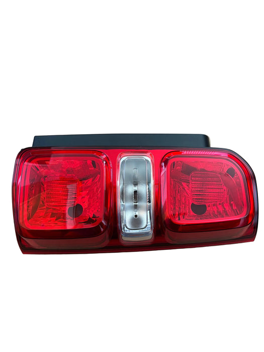 Vauxhall Vivaro C Rear Driver Side Outer Rear Light New 9808243080