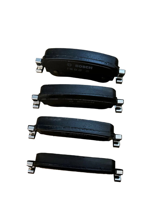 Vauxhall Vivaro B Rear Brake Pads New Part 1617936880