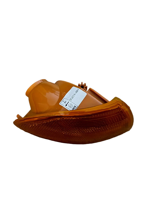 Vauxhall Astra F Right Hand Front Amber Indicator Light New Part LL2008