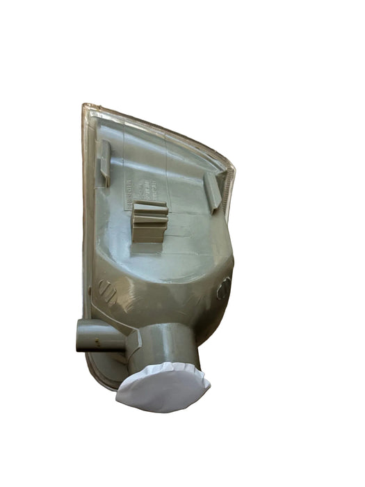 Vauxhall Astra F Right Hand Front Indicator New Part 90381935