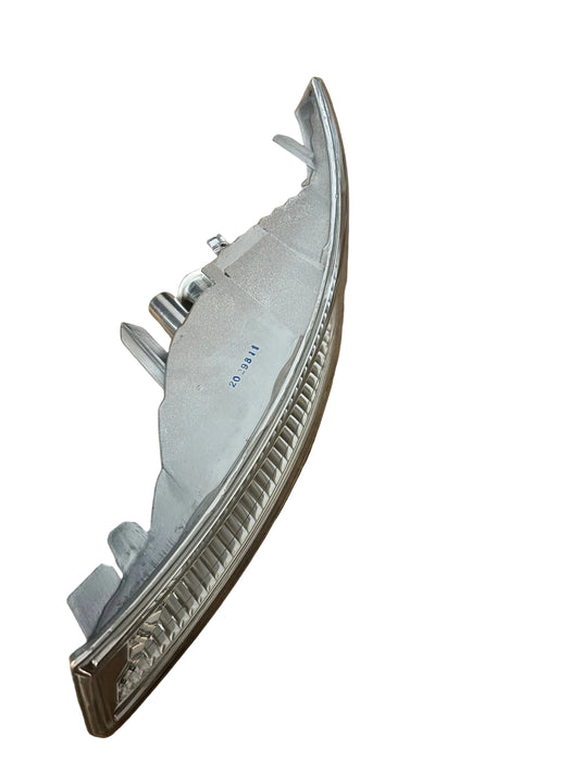 Vauxhall Vivaro A Passenger Front Indicator Light New Part LL2917