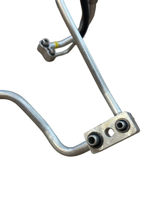 Vauxhall Corsa D (2006-) 1.6 VXR Air Con Compressor Hose New OE Part 13328512