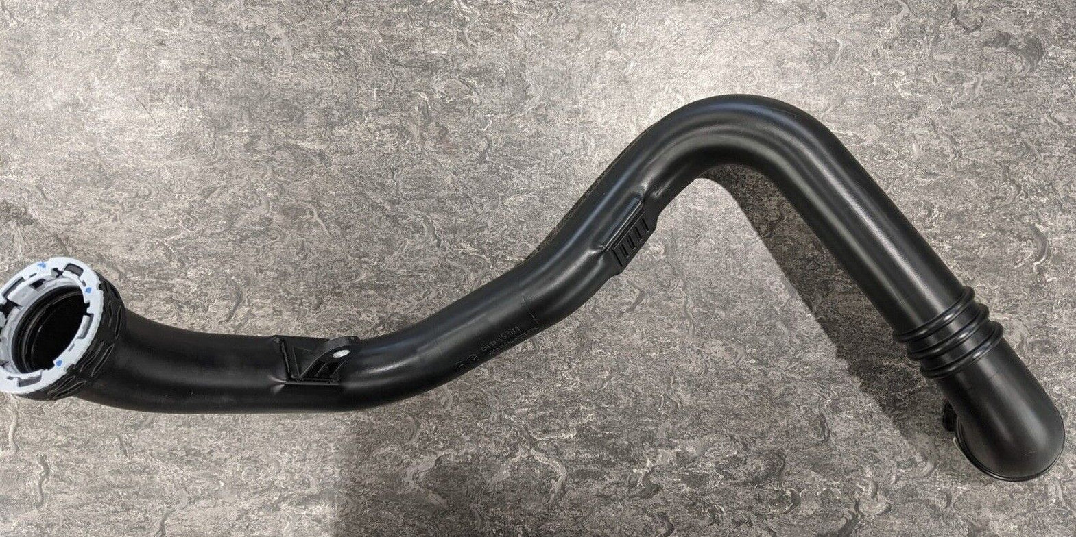 39155302 Vauxhall Insignia B 1.6 Diesel Intercooler Outlet Hose New OE Part 391 ...