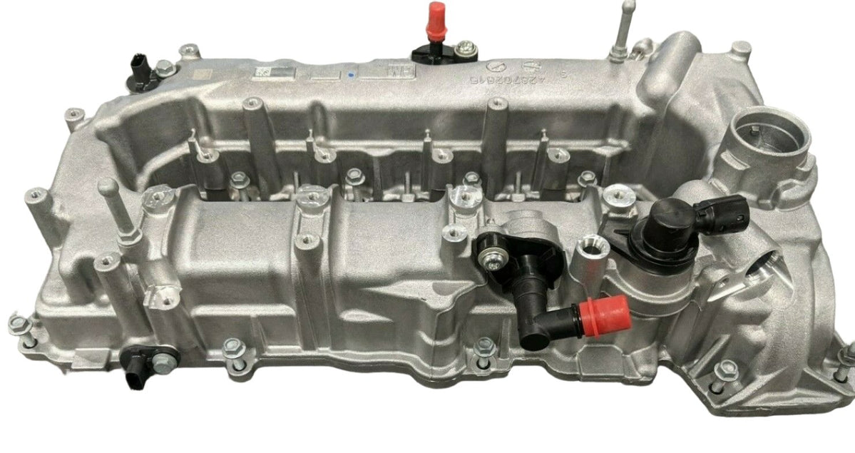 Vauxhall Astra Mokka Insignia Camshaft/ Rocker Head Cover With Gasket ...