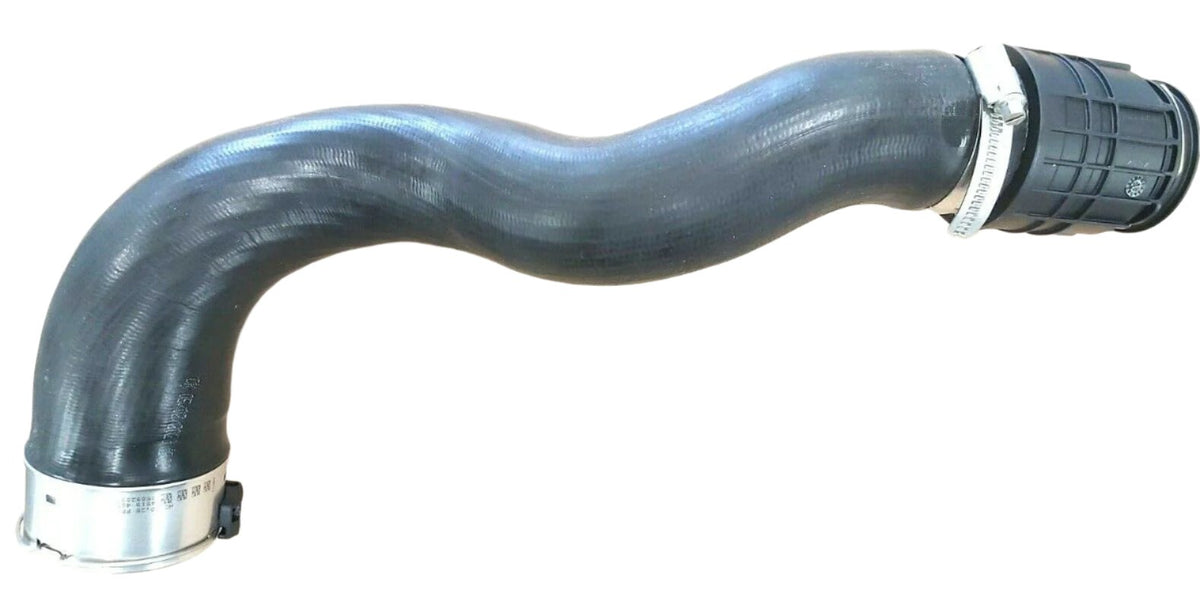 thumbnail image 2 of Vauxhall Insignia B 1.6D Left Intercooler Outlet Hose – OE 39155301 2 of 2