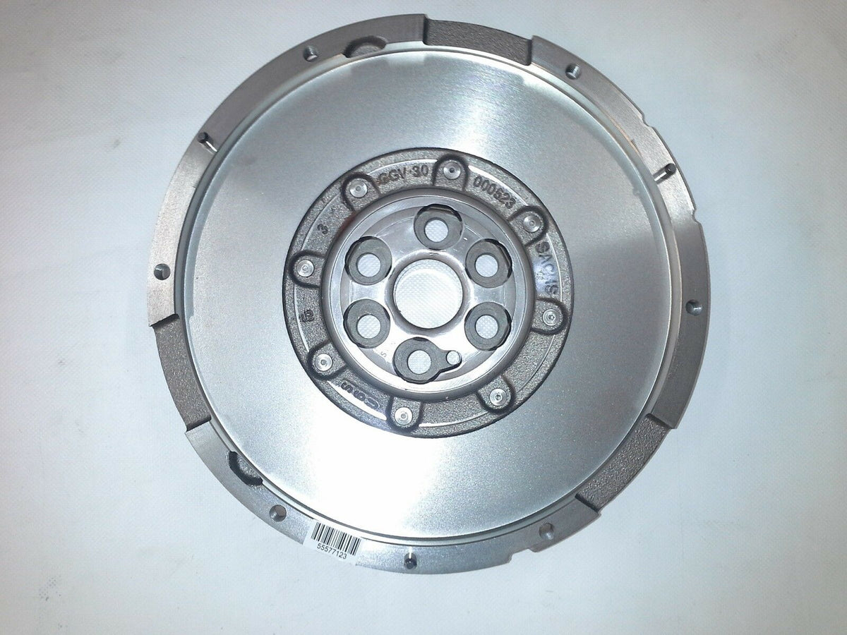 Vauxhall Insignia 2.0 Diesel Flywheel F40 Gear Box New OE Part 5557712 — VAUXCENTRE